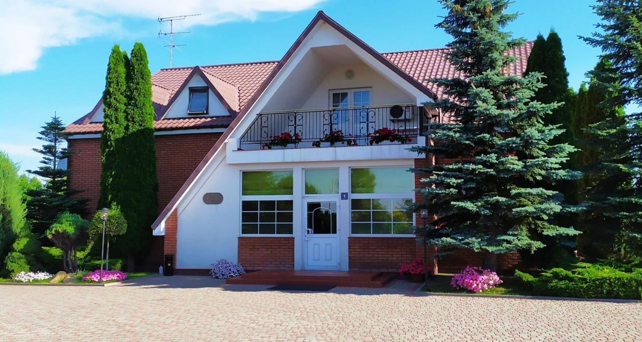 Euro Motel Lyuboml Exterior photo